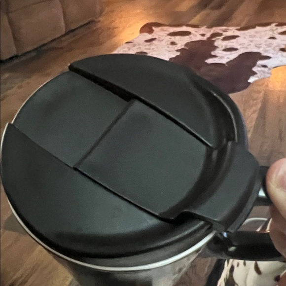 Harley-Davidson Ceramic Travel Cup with the Winged #1 Logo. 17oz - Picture 3 of 6